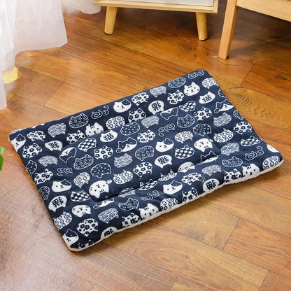 Cozy Flannel Pet Sleeping Mat - Ultimate Comfort Dog Bed for Small to Large Dogs - Perfect Winter Blanket!