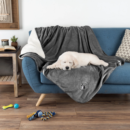 Ultra-Soft Waterproof Reversible Sherpa Fleece Dog Blanket - Comfort for Your Furry Friend