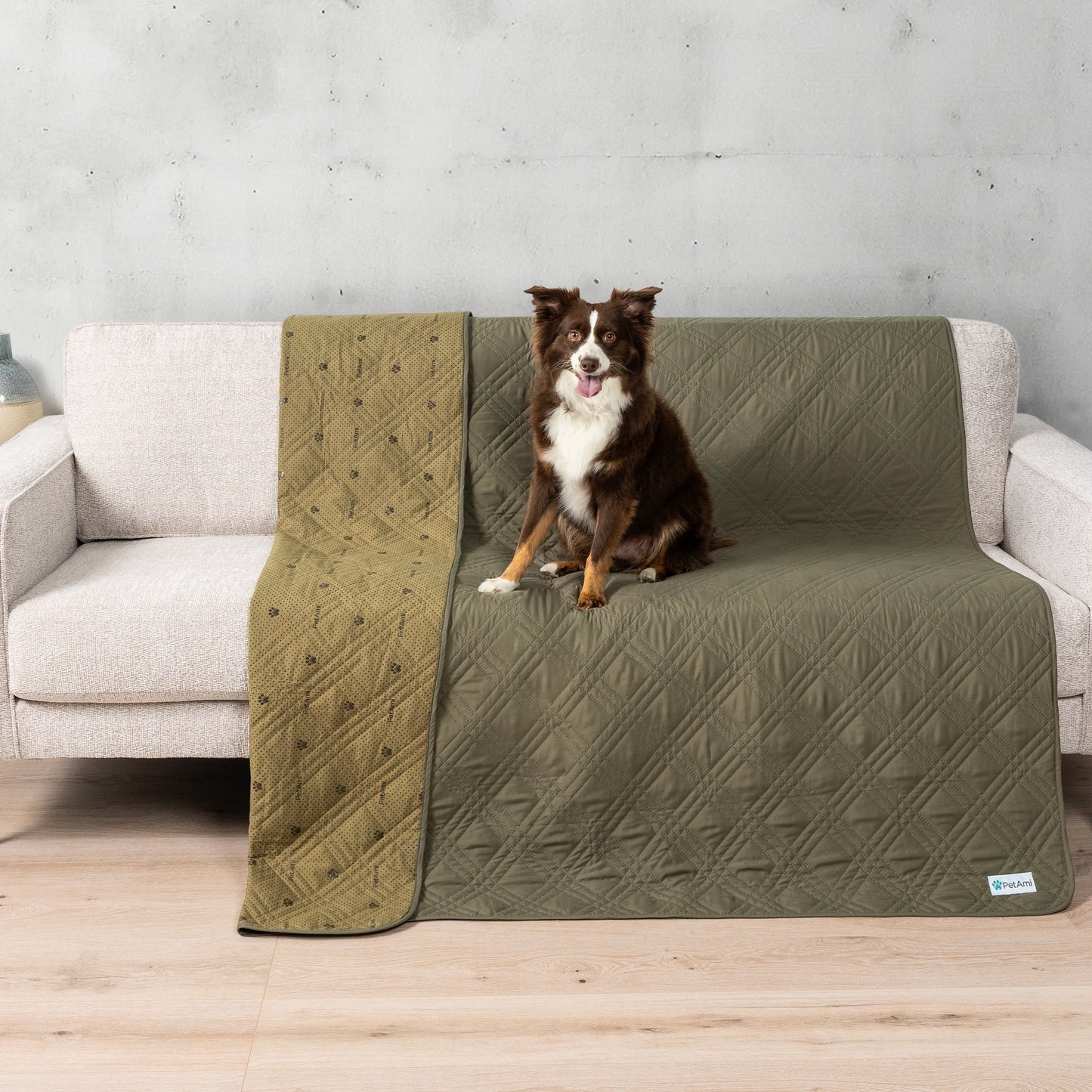 Ultimate Waterproof Reversible Couch Cover for Pets - Protect Your Furniture in Style with This 102"x82" Beige Blanket