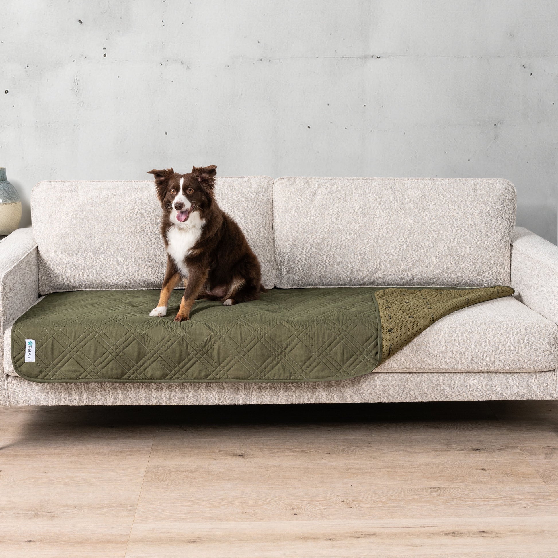 Ultimate Waterproof Reversible Couch Cover for Pets - Protect Your Furniture in Style with This 102"x82" Beige Blanket