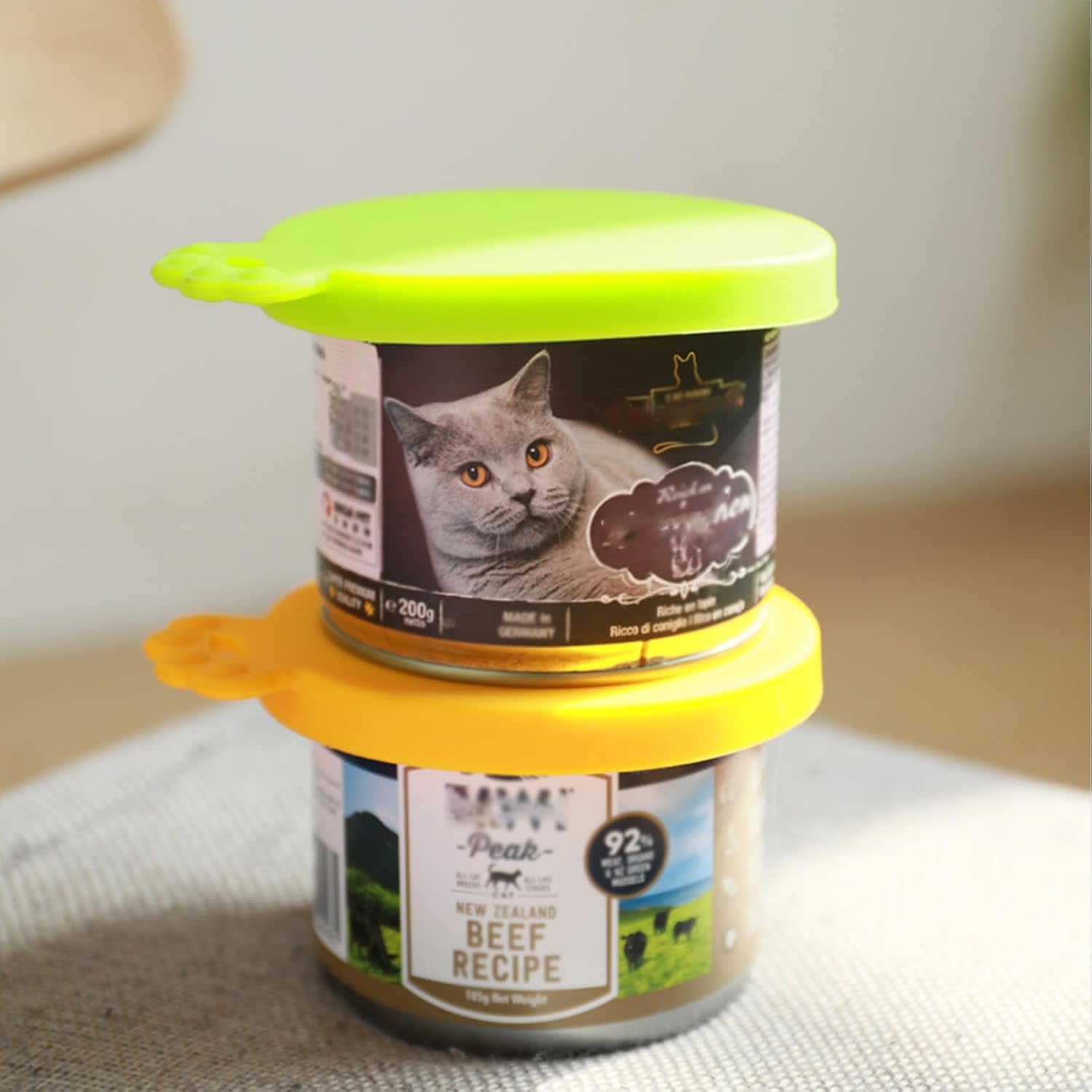 Versatile 4-Pack Silicone Food Can Covers - BPA Free Lids for Dogs & Cats, Fits All Standard Canned Pet Food Sizes, Keep Food Fresh and Delicious!